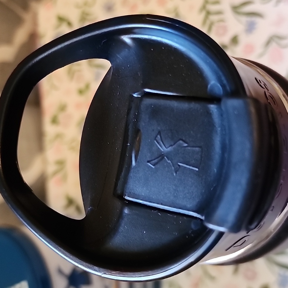 Dutch Bros Navy Insulated Tumbler - Picture 5 of 6